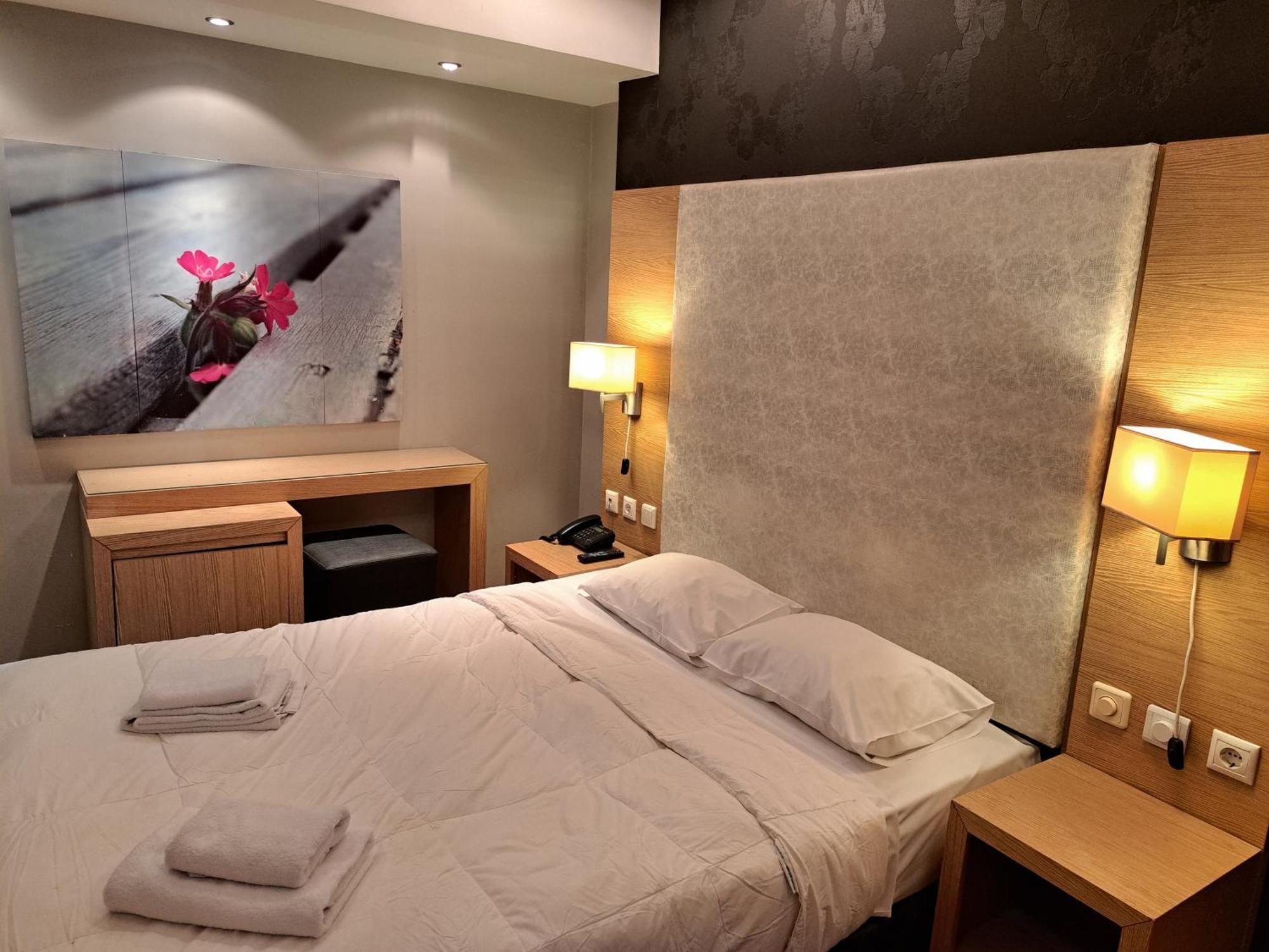 Nefeli Hotel Alimos Luaran gambar